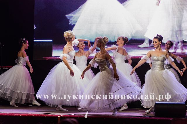 Лукинский Николай ведущий на свадьбу Лукинский Николай ведущий на свадьбу